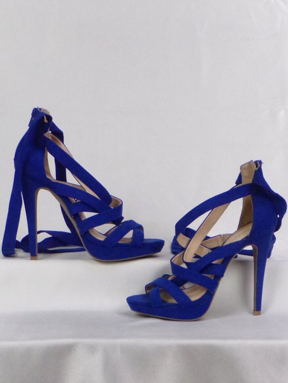 SHOEDAZZLE size 7 royal-blue faux-suede ultra-high-heel leg-wrap party sandals